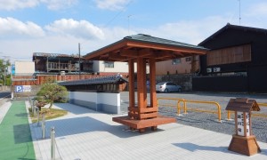 木製東屋