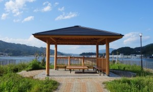 木製東屋