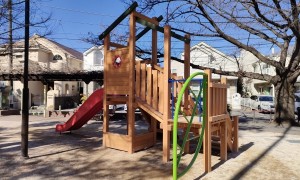 森林環境譲与税、木製遊具