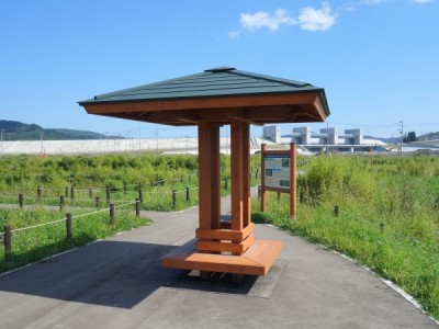 木製東屋