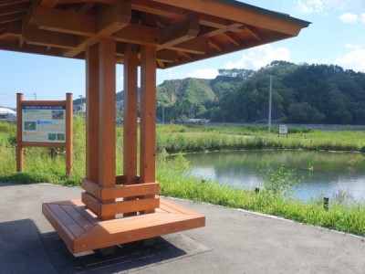 木製東屋