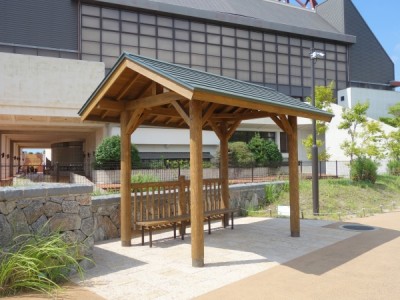 木製東屋