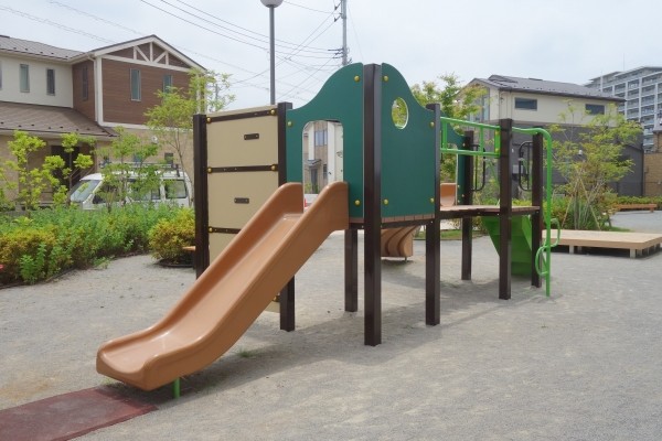 鋼製遊具