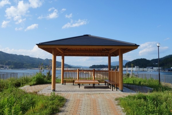 木製東屋