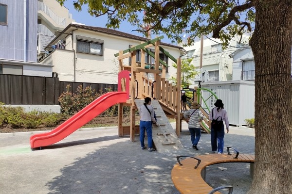 木製遊具